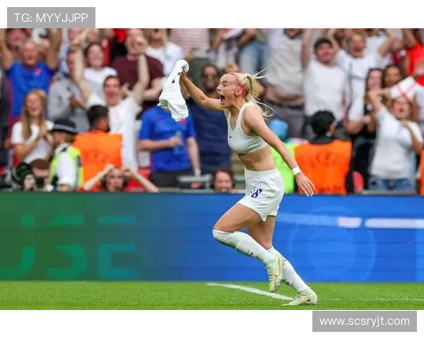 凯莉心目中的足球偶像是谁他在球场上的表现让她倾心不已 凯莉心目中的足球偶像是谁他在球场上的表现让她倾心不已