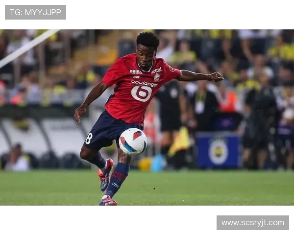 内娱与足球的交汇点高贵明星如何在两界中闪耀光芒