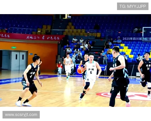 成都篮球队在城市联赛中的耐力表现分析与比赛影响探讨